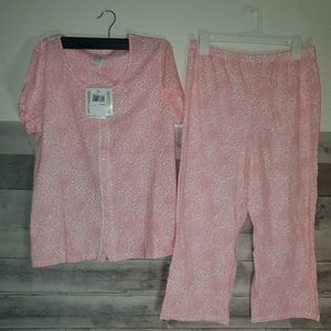 Aria North Fleece Pajama Size Medium 2 piece garme